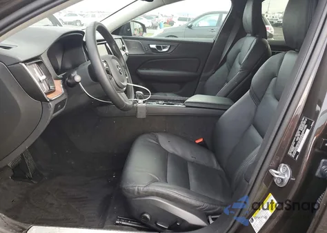 2025 Volvo V60 Cross Country Plus из США, поврежденный, VIN YV4L12WK7S2147063